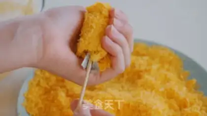 Make Bread crumbs and shrimp step 11