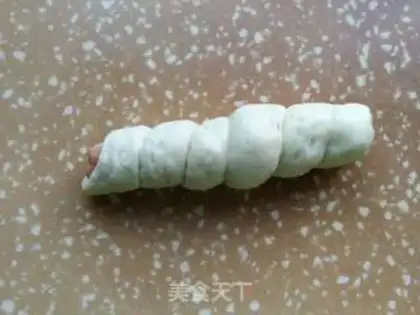Make Chinese hot dog rolls step 6