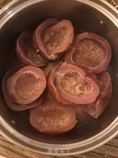 Make Bacon apple sauce step 1