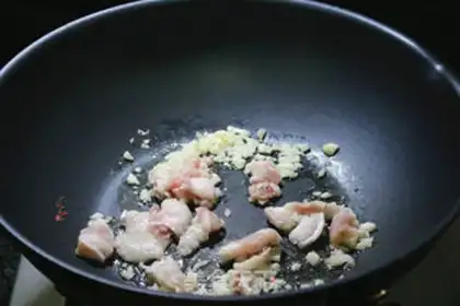 Make Five flowers and spicy cabbage step 0