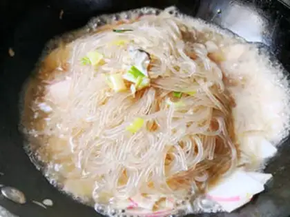 Make The beamfish stew radish step 9