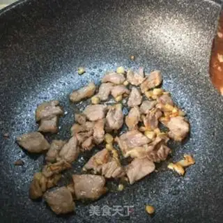 Make Garlic meat chops for four season beans step 2