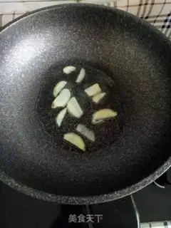 Make Squid soup step 1