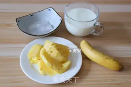 Make pineapple banana shake step 0