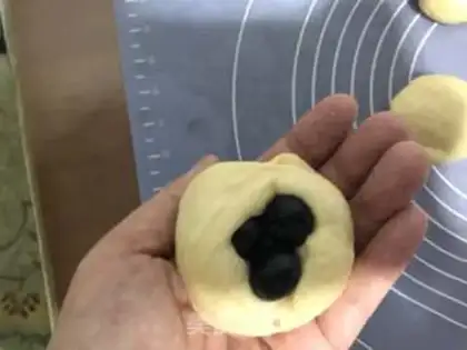 Make Blueberry bag step 4