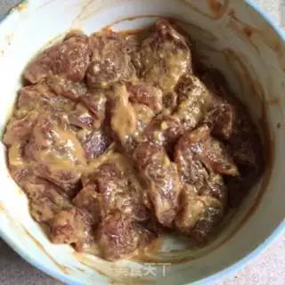 Make Curry potato beef step 0