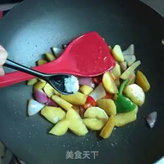 Make Curry potato beef step 4