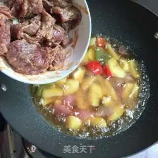 Make Curry potato beef step 7