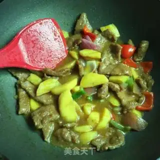Make Curry potato beef step 9