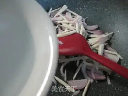 Make The onions are white step 3