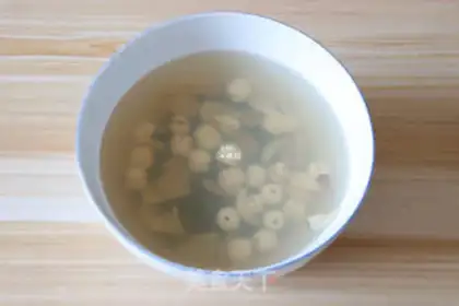 Make Lotus lilies step 1