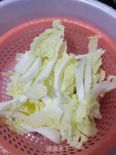 Make Garlic dolls step 1