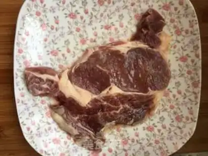 Make Black pepper steak step 0