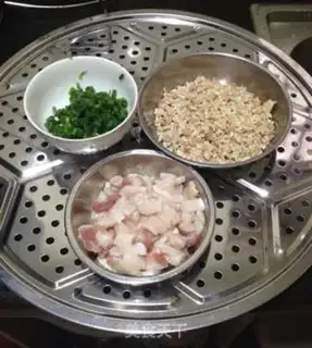 Make Five salted water cakes step 2