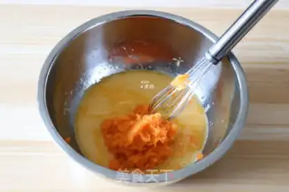 Make Carrot cat claw cake step 10