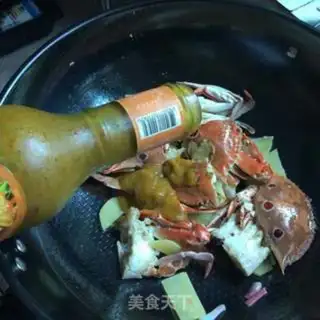 Make Spicy Thai curry crab step 7