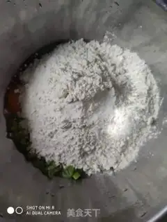 Make Breakfast eggcake step 1