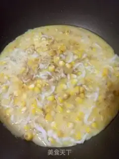 Make Silverfish corn fried eggs step 1