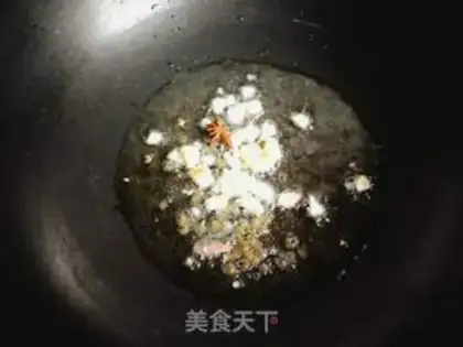 Make Cream pepper fried eggs step 4