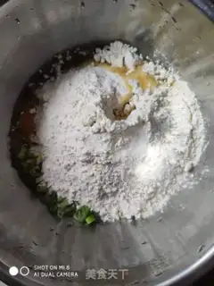 Make Breakfast eggcake step 2