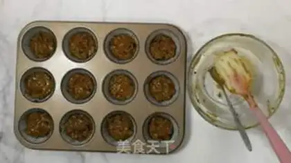 Make Red-tree cake step 7