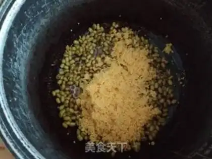 Make Porridge of millet green beans step 3