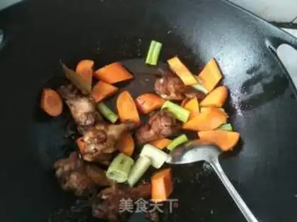 Make Red roasted chicken wings step 4