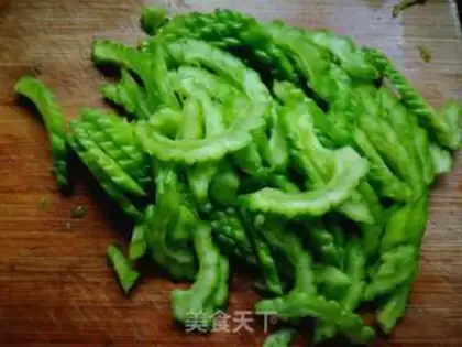 Make A cold, bitter melon step 2