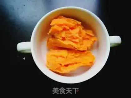Make Red potato yogurt cup step 1