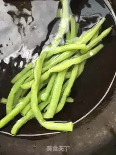 Make Roast bean buns step 7