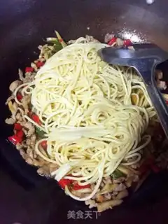 Make Open up, pepper pasta step 4