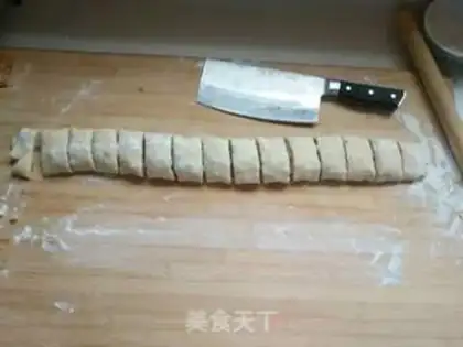 Make Onion ham roll step 8