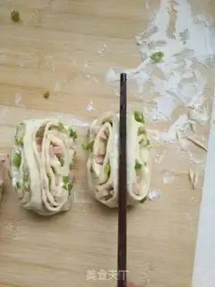 Make Onion ham roll step 9