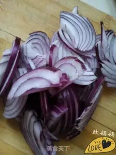Make Ham sausage fried onions step 1