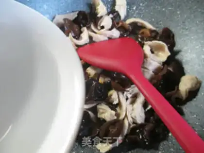 Make ♪ Black-mucked noodle ♪ step 2