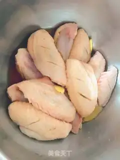 Make Coke chicken wings step 0