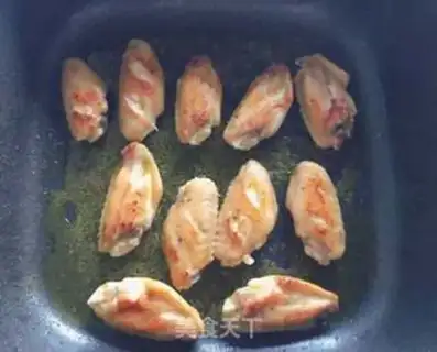 Make Coke chicken wings step 1