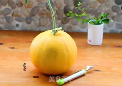 Make Ice cream melon step 1