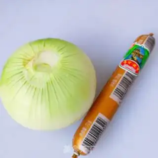 Make Onion carrots for ham step 1