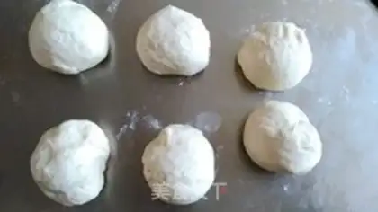 Make Woodfish sausage bread step 5