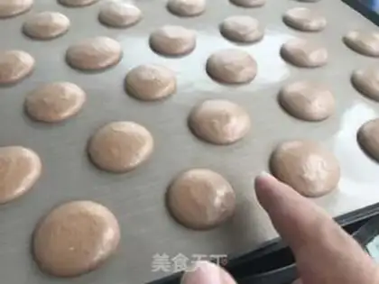 Make Coca Coffee Macalon step 15
