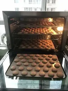 Make Coca Coffee Macalon step 17