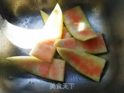 Make Watermelon leather buns step 1