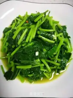 Make Clear the red potato leaves step 2