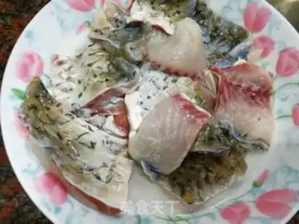Make Tomato fish skin step 1