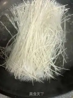Make Spicy noodles step 0