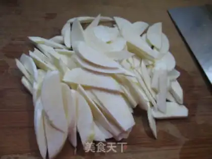 Make A duck egg is fried white step 1