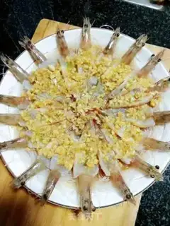 Make Garlic fan shrimp step 9