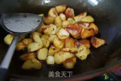 Make Fried potatoes step 3