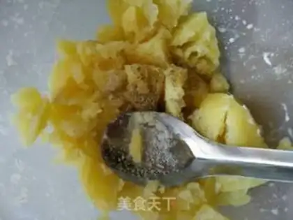 Make Cheese and potatoes and shrimp step 4